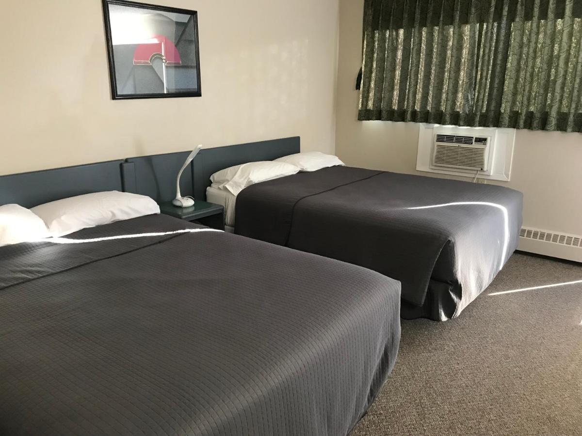 Plains Motor Inn Stettler Exterior foto